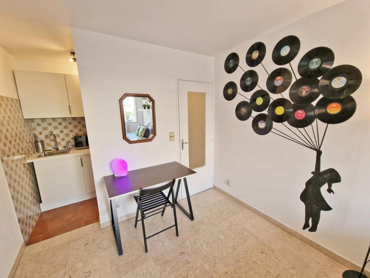 Appartement Gregbnb - Design 25m2 - Ascenseur - Wifi - 10min Gare *