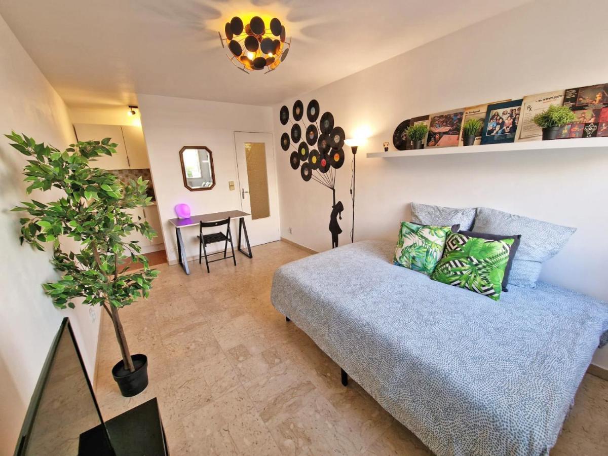 Gregbnb - Design 25m2 - Ascenseur - Wifi - 10min Gare Appartement Toulon